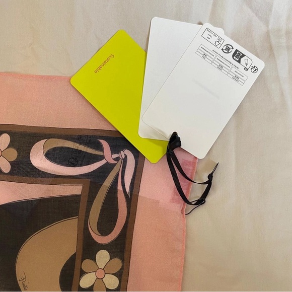 Pucci Abstract Pattern Scarf - Picture 6 of 6